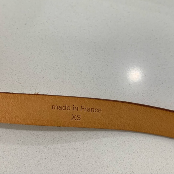 Authentic Louis Vuitton Florentine pochette - Picture 6 of 15